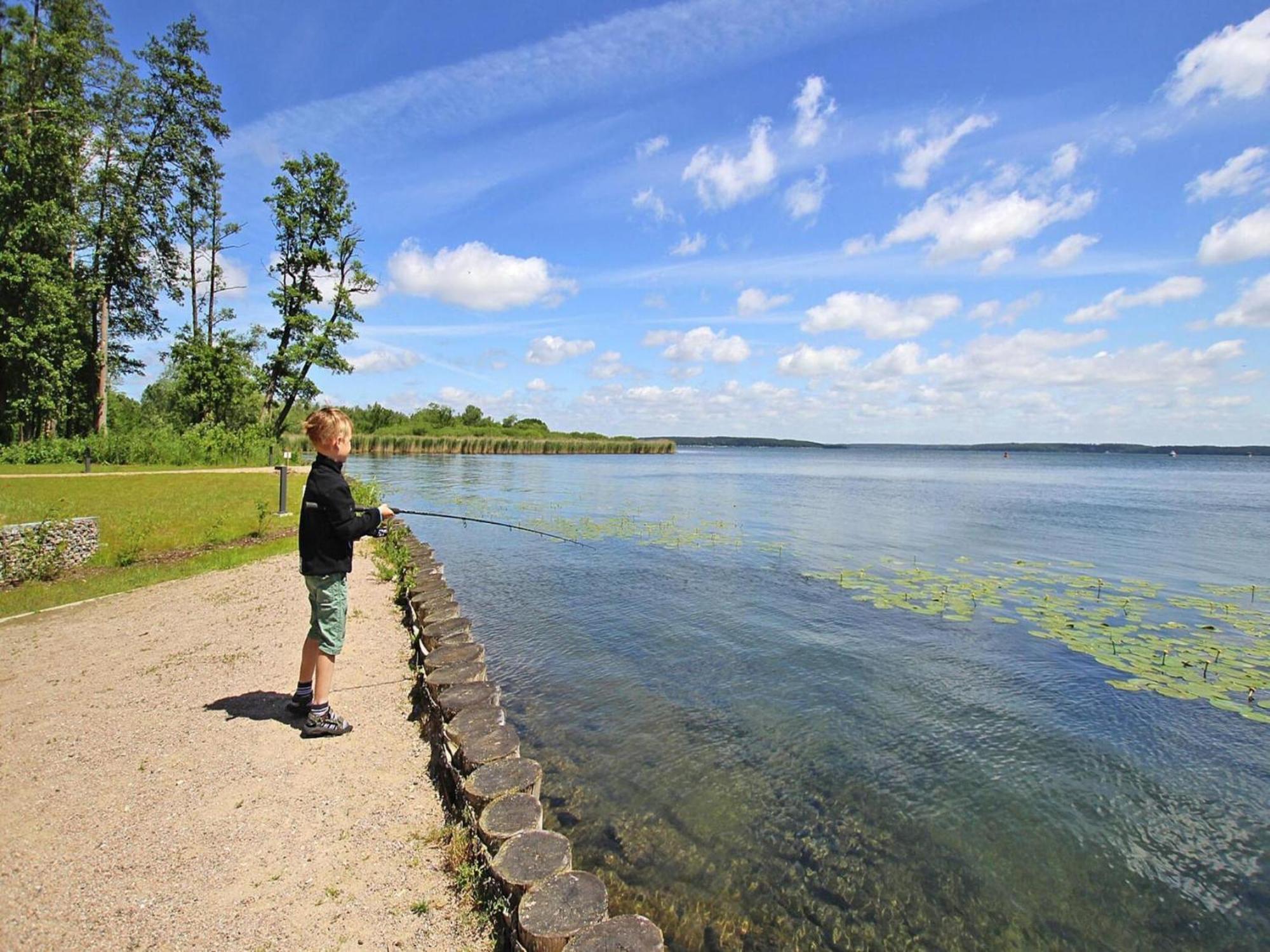 Hafenflair Am Plauer Plau Am Плау-ам-Зее